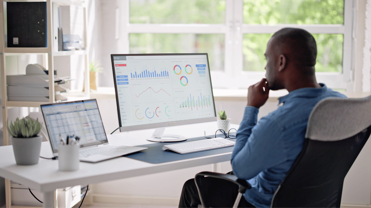 How Leaders Leverage Data to Boost Sales Performance and Revenue